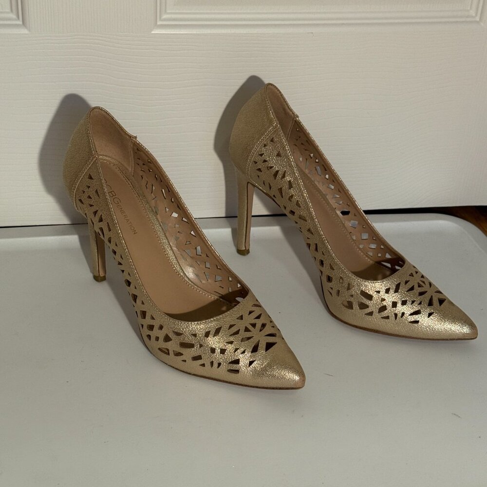 Bcbgeneration Gold Cutout Pumps - image 3